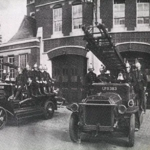 LCC-LFB - North Kensington fire station