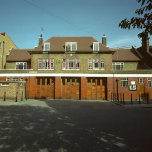 LFDCA-LFB Dockhead fire station, Bermondsey