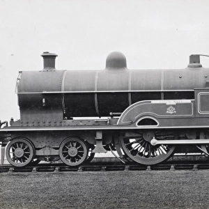 Locomotive no 2664 Queen Mary