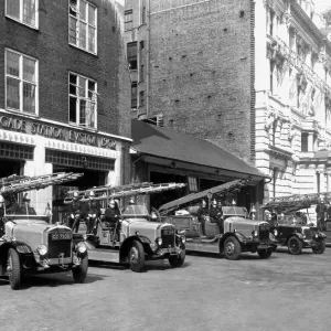 Euston Fire Station Print, London 1902 Euston Fire Station Print, London 1902