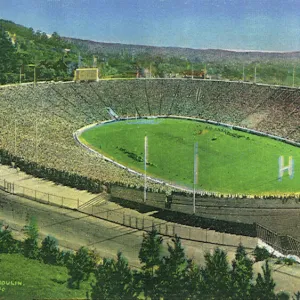 Memorial Stadium. Berkeley. Date: 1923