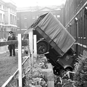 NFS London Region lorry driven into basement area, WW2