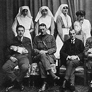 Officers & Nurses of the Northern Star & Southern Cross Hosp