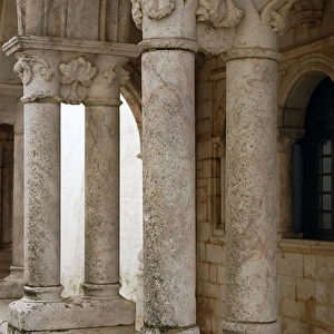 Portugal. Estremoz. Gothic porch in Estremoz Castle (King Jo