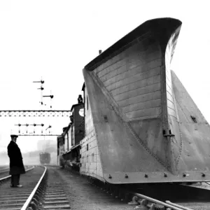 Preparing the LNER snowplough, 1933