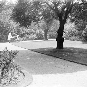 Princesses in Park 1931