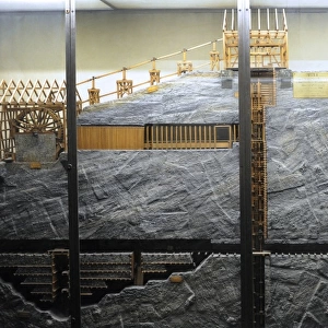 Section of an underground mine. Model of a team in the secon