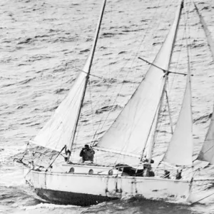 Sir Robin Knox-Johnston circumnavigates the globe