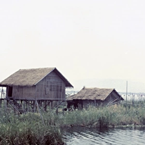 stilt houses - Inle Lake
