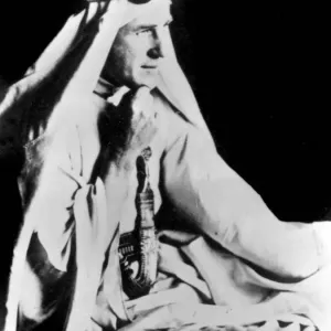 T E Lawrence in White Arab Costume Print, circa 1916-1918 T E Lawrence in White Arab Costume Print, circa 1916-1918