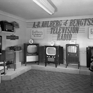 Television shop 1954