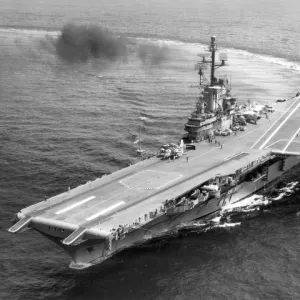 USS Intrepid (CV-11) c April 1960