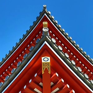 Wooden roof at Shinto Shrine at the Senso-Ji Temple, Tokyo