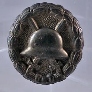 WWI German War Wound badge, made as a brooch