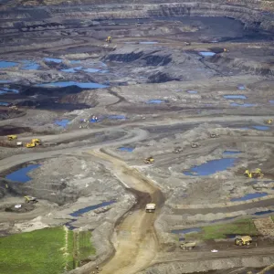 Opencast mine, Athabasca Oil Sands