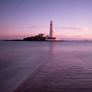 England, Tyne and Wear, St Marys Island & Lighthouse