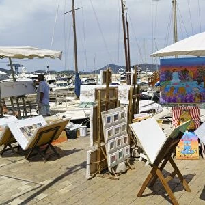 Art for sale by the harbour, Saint Tropez, Var, Cote d Azur, Provence, French Riviera