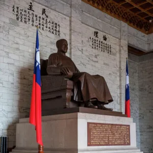 Chiang Kai-Shek statue in the Chiang Kai-Shek Memorial Hall, Taipei, Taiwan, Asia