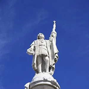 Christopher Columbus Statue, Plaza Colon, Old San Juan, San Juan, Puerto Rico, West Indies, Caribbean, United States of America, Central America