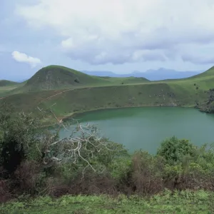 Crater lake at Manengouba, Western Cameroun, Cameroon, Africa