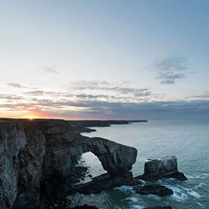 Dawn at Green Bridge of Wales, Pembrokeshire Coast National Park, Wales, United Kingdom