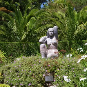 Gaia sculpture by David Wynne, Abbey Gardens, Isle of Tresco, Isles of Scilly, United Kingdom, Europe