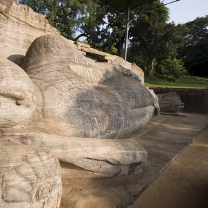 Giant reclining image of the Buddha entering Nirvana