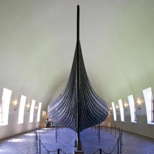 Gokstad ship, 9th century burial vessel, Viking Ship Museum, Vikingskipshuset