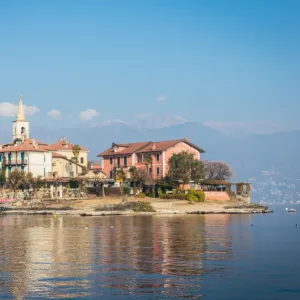 Isola dei Pescatori, an island in Lake Maggiore, Piedmont, Italian Lakes, Italy, Europe