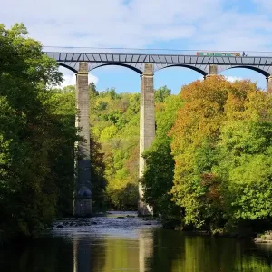 Narrowboat Print on Pontcysyllte Aqueduct Narrowboat Print on Pontcysyllte Aqueduct