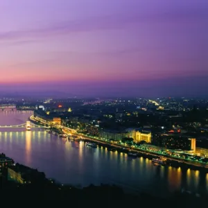 Panorama of the city at dusk over the River Danube, UNESCO World Heritage Site, Budapest, Hungary, Europe