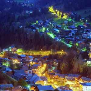 Resort town of Morzine, Rhone Alps, Haute Savoie, France, Europe