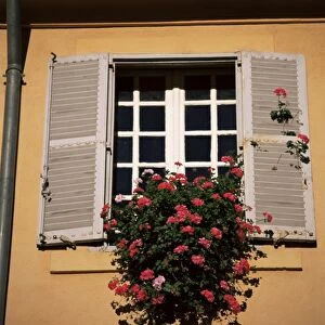 Shutters and window, Aix en Provence, Provence, France, Europe