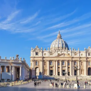 St. Peters Square and St. Peters Basilica, Vatican City, UNESCO World Heritage Site