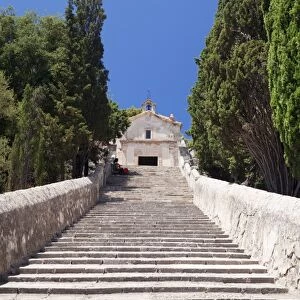 Stairway to calvary with chapel, Pollenca, Majorca (Mallorca), Balearic Islands (Islas Baleares), Spain, Mediterranean, Europe