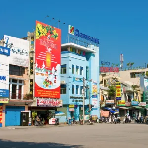 Street scene, Hue, Vietnam, Indochina, Southeast Asia, Asia