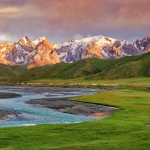 Sunset over the Central Tian Shan Mountains and glacier river, Kurumduk valley, Naryn province, Kyrgyzstan, Central Asia, Asia