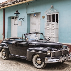 A vintage 1948 American Mercury Eight working as a taxi in the town of Trinidad