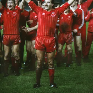 Aberdeen Captain Willie Miller - 1983 Cup Winners Cup Final