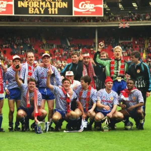 The Manchester United team celebrate winning the 1992 League Cup