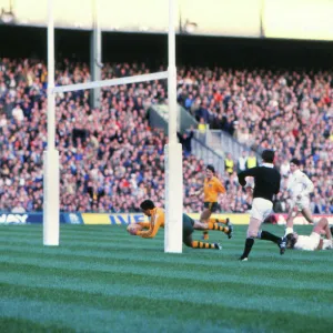 Mark Ella scores against England - 1984 Australian Grand Slam Tour of British Isles