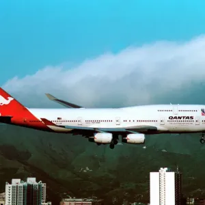 Boeing 747-400 Qantas Print - Kai Tak Airport Landing Boeing 747-400 Qantas Print - Kai Tak Airport Landing