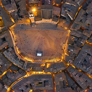 Aerial view of Piazza Del Campo and Siena old town. Siena, Tuscany, Italy, Europe