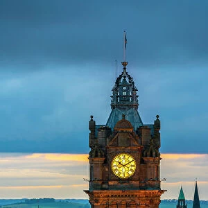 Clock tower of Balmoral Hotel at twilight, UNESCO, Old Town, Edinburgh, Lothian, Scotland, UK