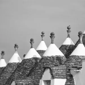 Italy, Apulia (Puglia), Bari district, Itria Valley, traditional trulli