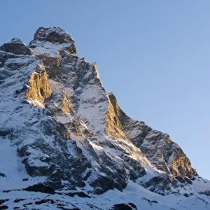 Italy, Breuil-Cervinia, Cervinia Ski Resort. The peak of the Matterhorn