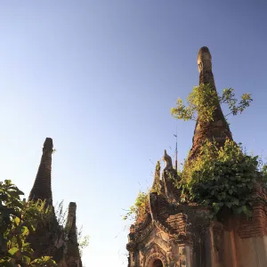 Myanmar (Burma), Shan State, Inle Lake, Inthein Village Nyaung Ohak old ruins