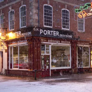 Newark, UK. Newark high street in winter