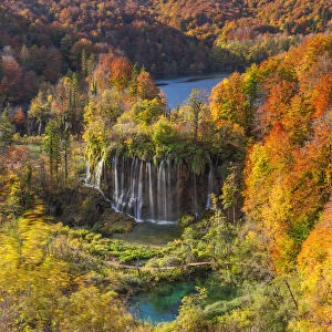 Plitvice at autumn, Plitvička jezera National Park, Lika and Segna region