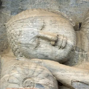 Reclining Buddha in Polonnaruwa, Sri Lanka